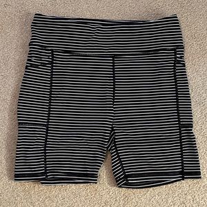 Senita 5 inch Rios - Black and white stripes - L